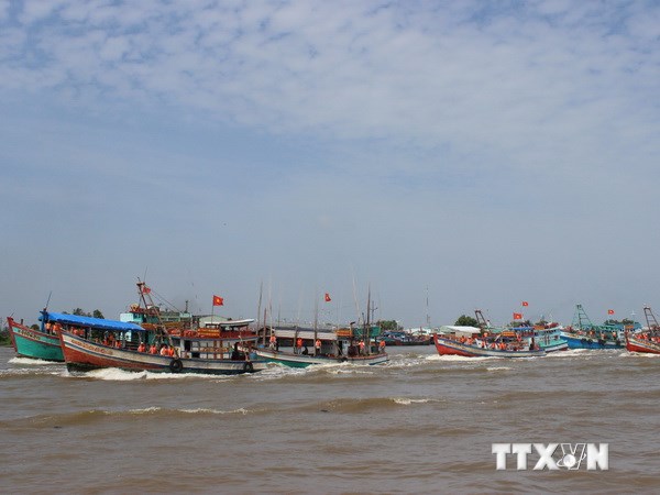 Sóc Trăng Tạo thuận lợi cho người dân yên tâm bám biển vươn khơi